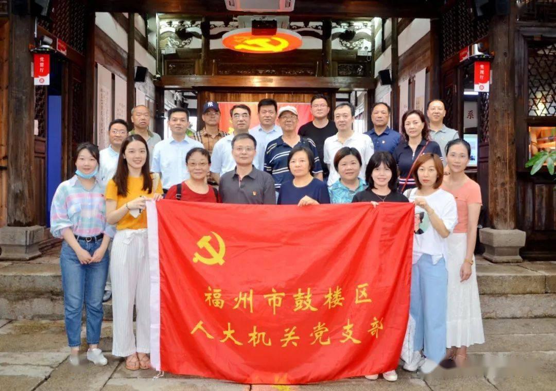 废弃洞穴逃生